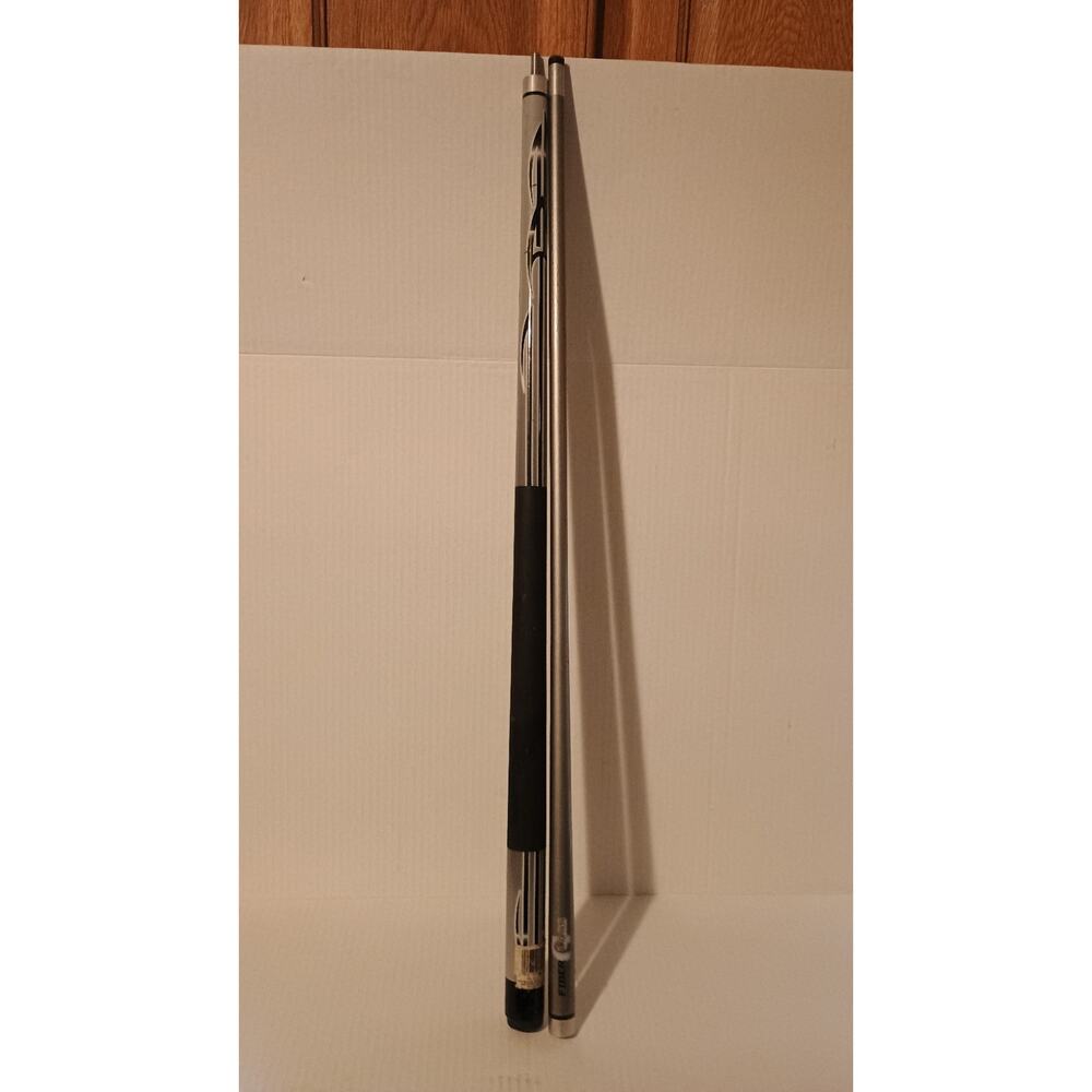 Vtg Sportcraft Fiber Glass Pool Cue Stick Black Ornate Point 58” 2-Piece 19 Oz